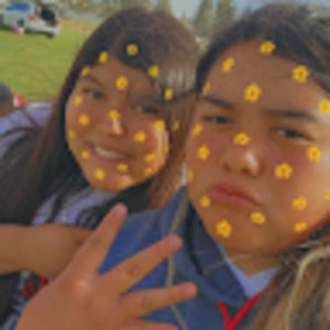 Meet your Posher, Mayela